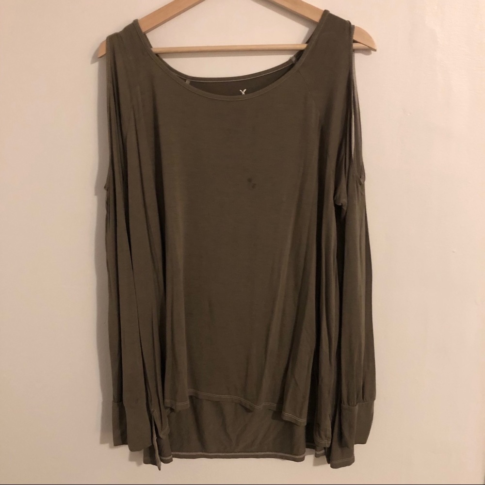 AE soft & sexy forest green cold shoulder blouse